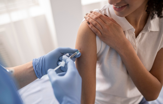 Anvisa amplia indicação de vacina contra meningite 